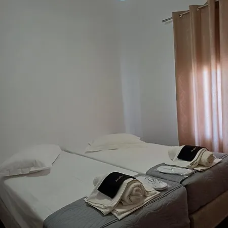 Busho * Naousa (Paros)